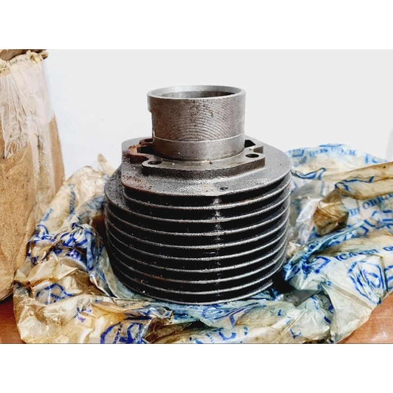Blok Mesin/Silinder VESPA SUPER NOS ORIGINAL