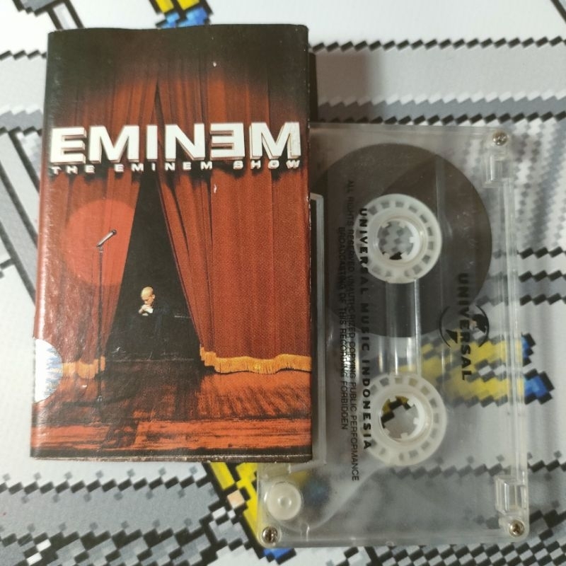 Kaset Pita Eminem // Fugees // Fort Minor // Naughty By Nature // POD // Too Phat
