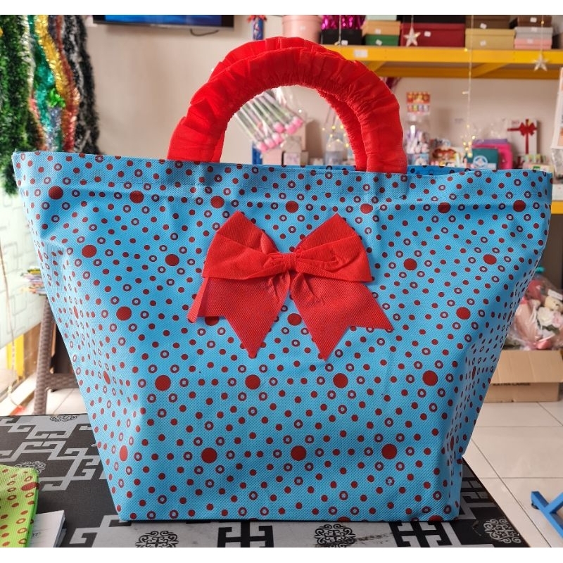 

Goodie Bag Spoundbond motif Renda