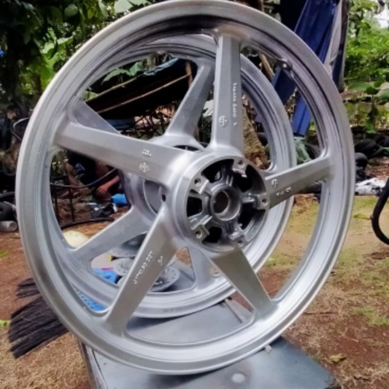 Velg Depan Belakang Yamaha Vixion Old Original Copotan