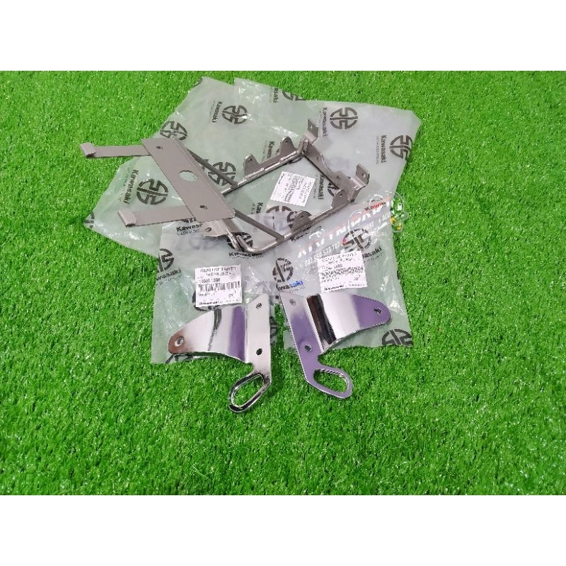 bracket lampu ninja ss tralis ninja ss kupingan ninja ss original pangkon lampu ninja R