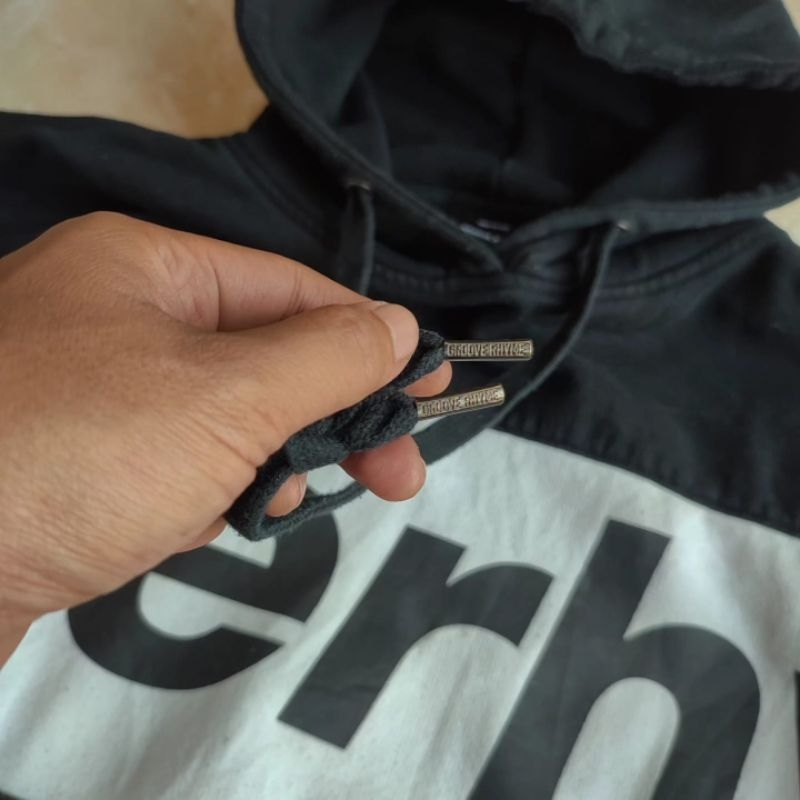 GROVERHYME HOODIE