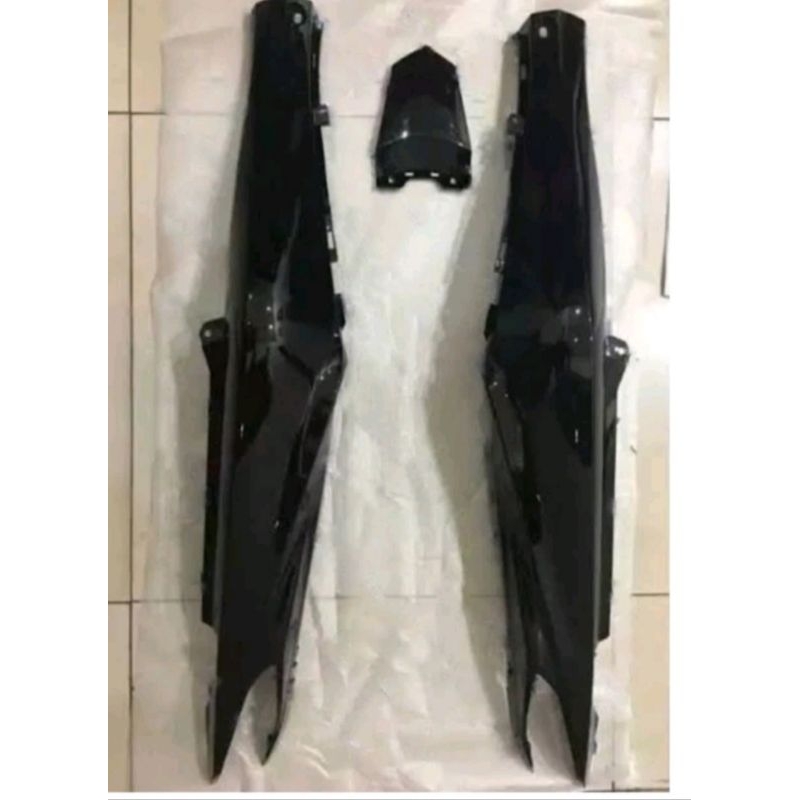 Cover body jupiter z robot body belakang jupiter z 2010