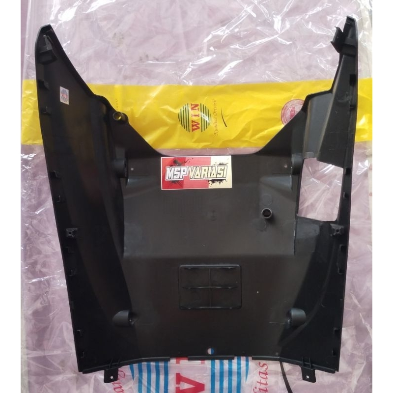 6434A-KZR-600ZB Cover Under Assy/Footrest Bawah – Vario Techno 125 FI (WIN)