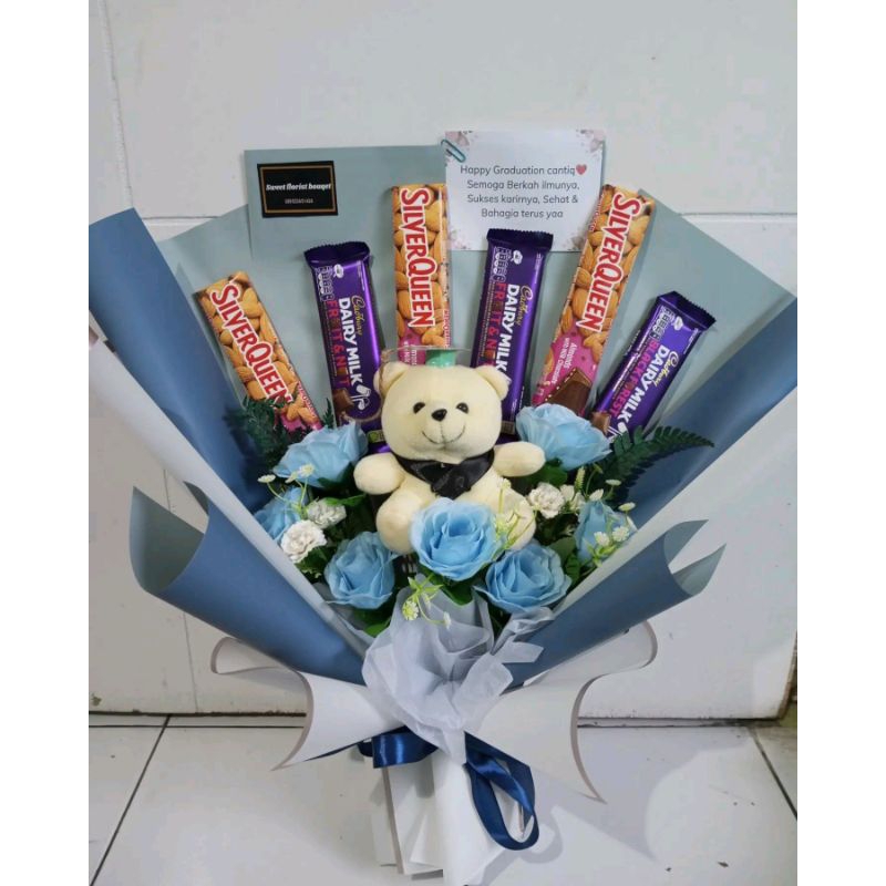 Buket snack wisuda PREMIUM Buket coklat boneka wisuda PREMIUM BANDUNG CIMAHI SPESIAL BUKET