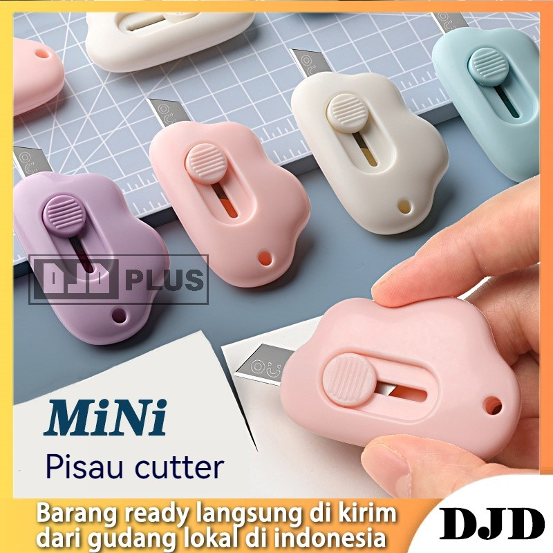 

DJDPlus Mini Cutter Lucu Bentuk Awan Pisau Kartun Untuk Alat Tulis Kantor Cutter Portable/Pisau Pemotong Kertas Mini Portable/ Cutter Mini Untuk Alat Tulis Sekolah/Cutter Mini Motif Awan Papper Cut Mini Viral Karakter Lucu Pisau Cutter Awan Pembuka Paket