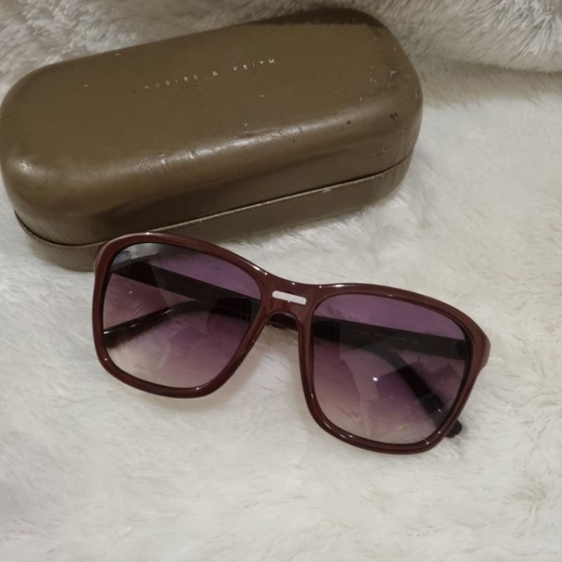 charles & keith sunglasses preloved