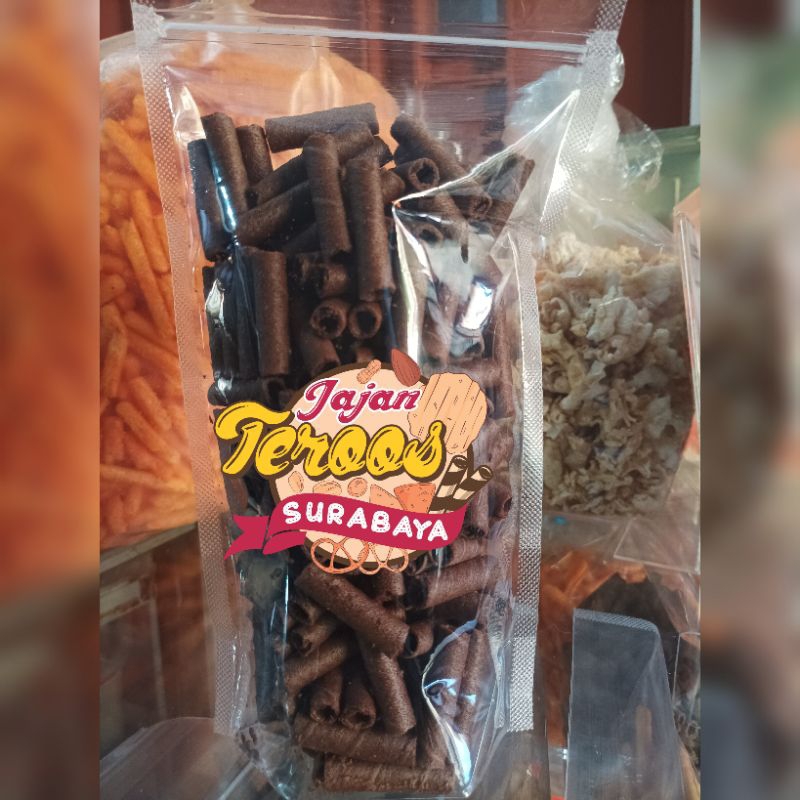 

Wafer Roll Coklat 250 Gram