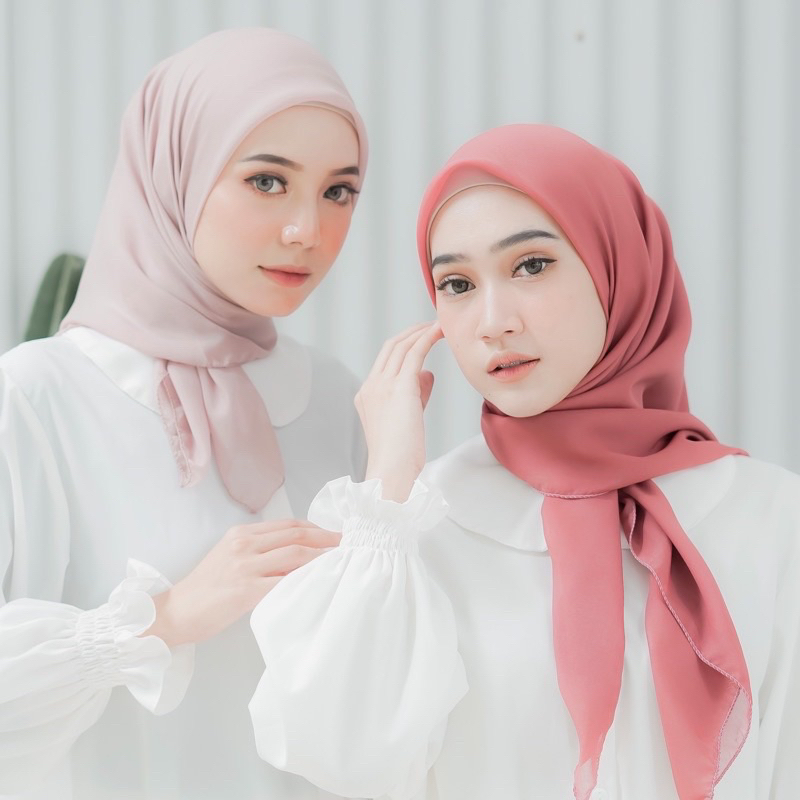Kerudung Bella Square Premium Hijab Warna Sage Green Denim Olive Coksu Putih Cream Hitam Mauve Khaki