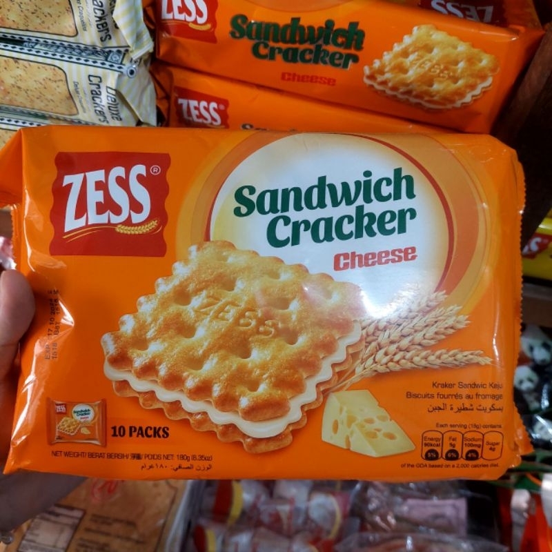 

Zess Sandwich Cracker Cheese