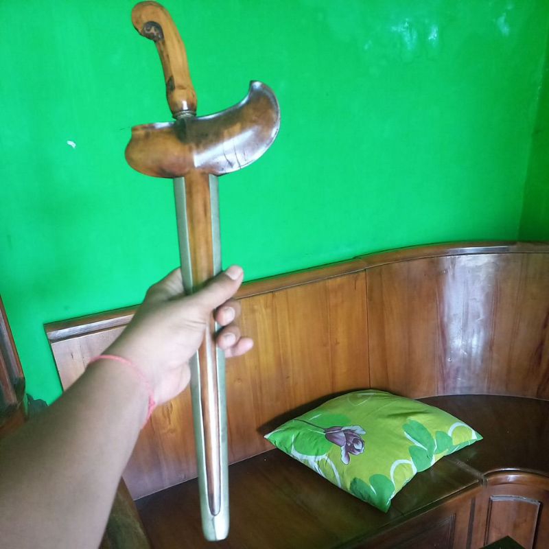 KERIS LOKASIAN SEPUH .JALAK TILAM SARI.