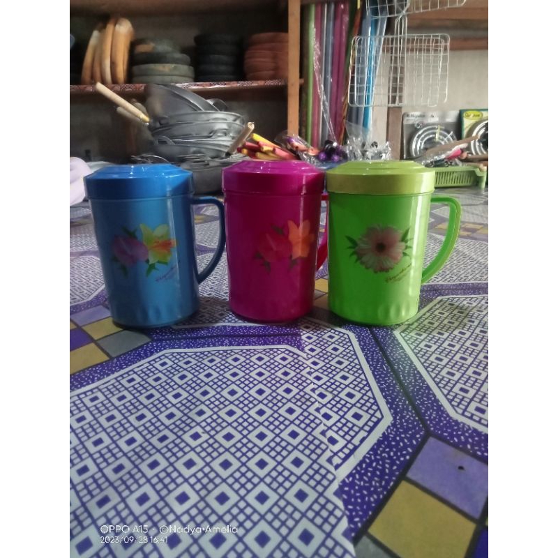 MUG DIPA / Gelas tutup besar / Gelas plastik