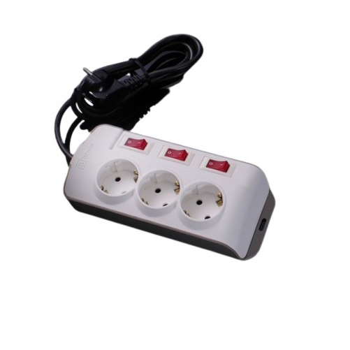 Stop Kontak Broco 3 Lubang Miring 15636 dengan CP, Saklar, dan Kabel