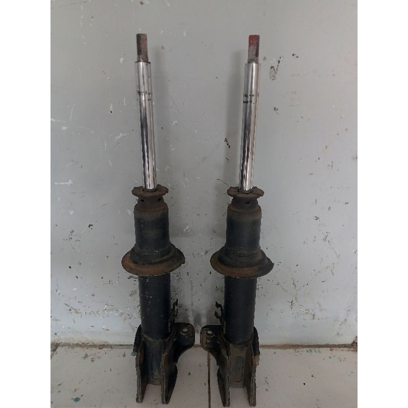 shockbreaker bekas Suzuki APV ORI bukan rekondisi