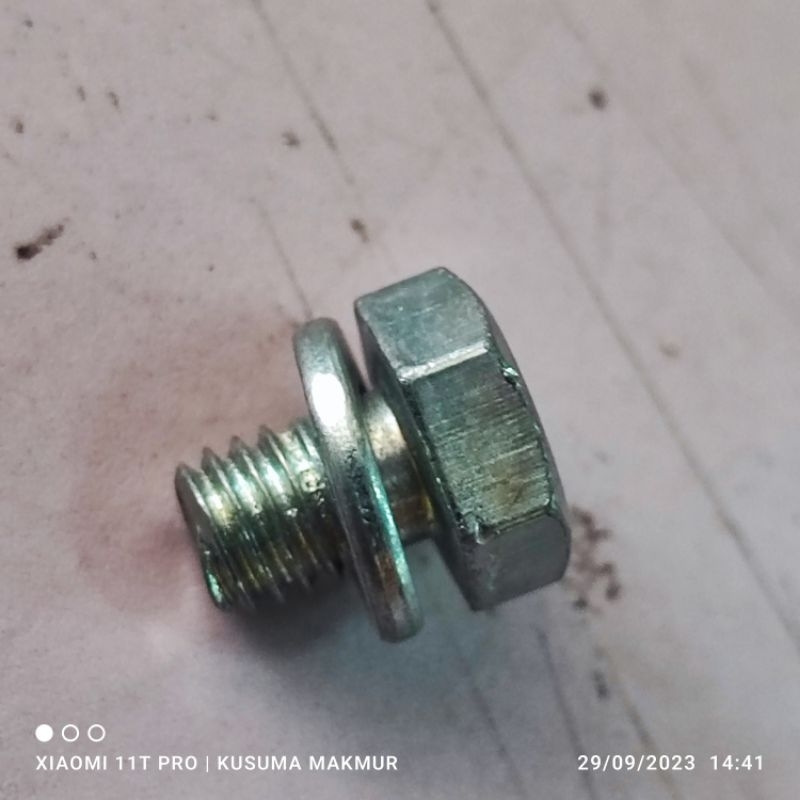 Baut kawasaki BH 6X8. 110B0608A