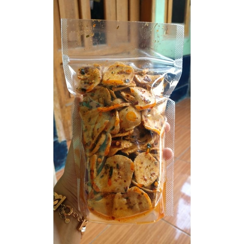 

basreng pedas daun jeruk (250gram)