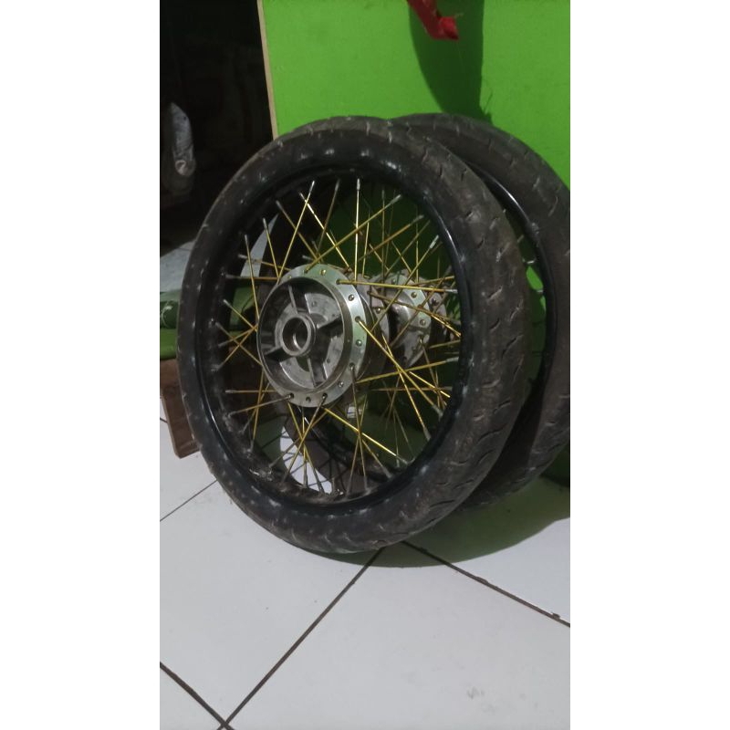 Velg Velk Jari Jari Lingkar 17 DID Hitam depan belakang CB150R Old K15 2013-2015
