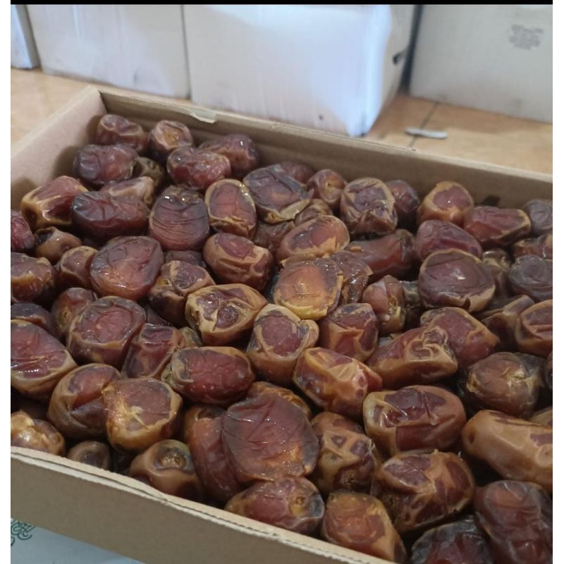 

KURMA SUKARI 3kg