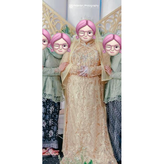 preloved gaun kebaya pengantin gold