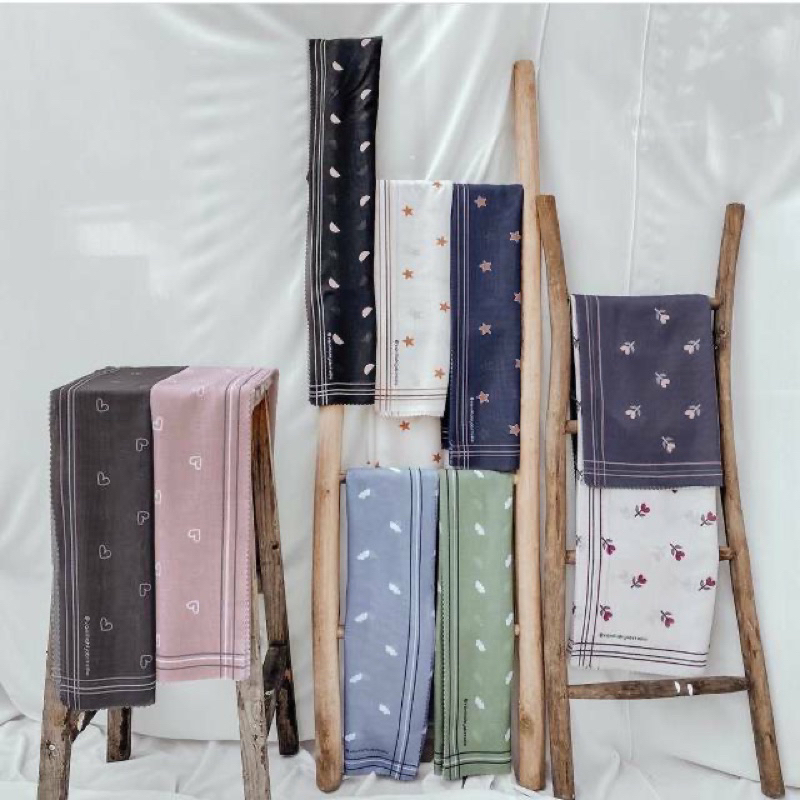 PRELOVED CERIA SCARF VANILLA HIJAB