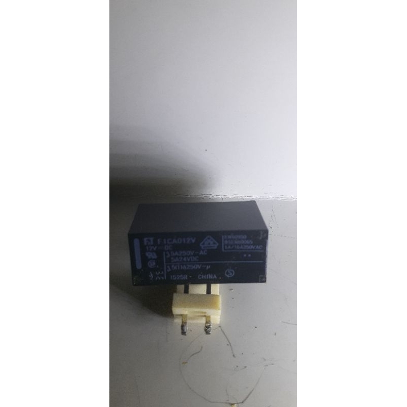 relay 12V.5A.omron original