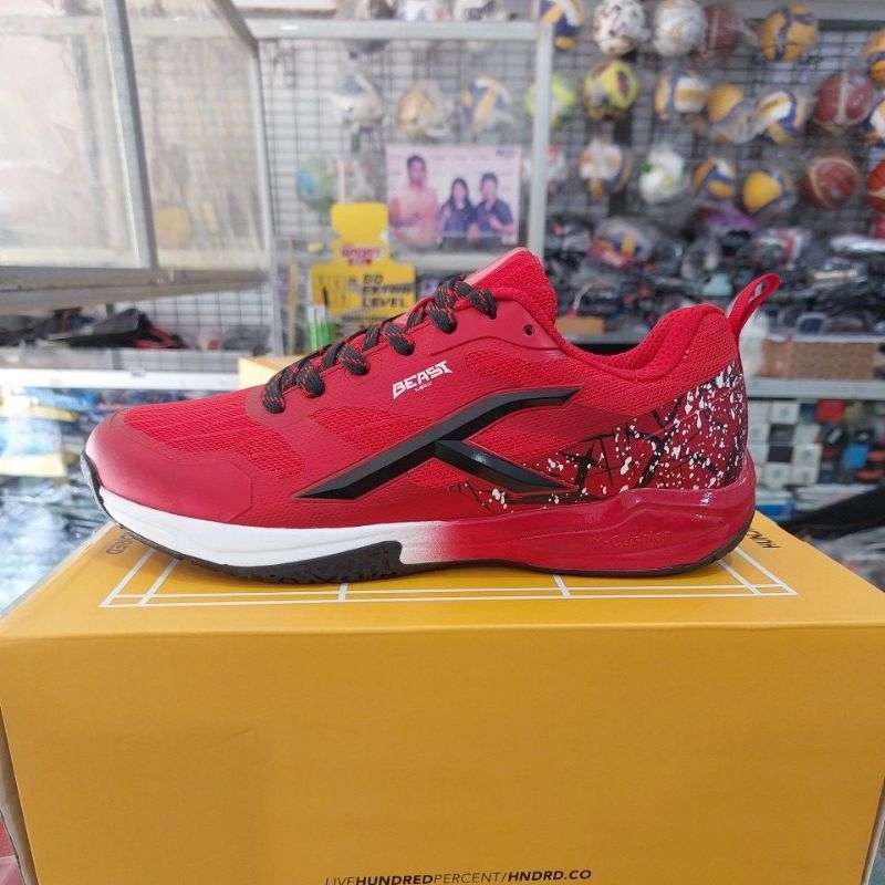 Sepatu Badminton Hundred Beast Max