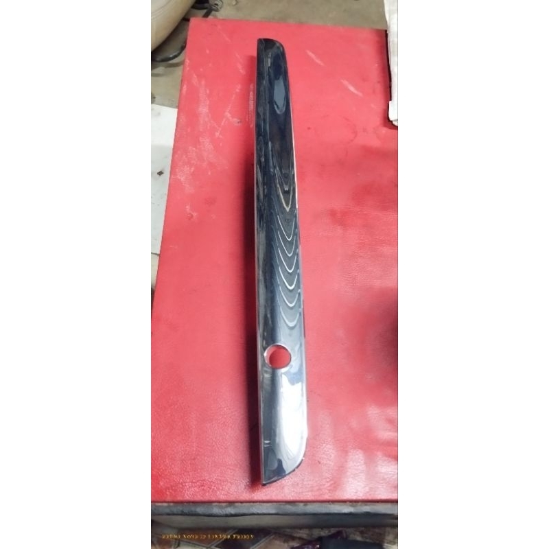 trunklid bagasi grill belakang vios G old original