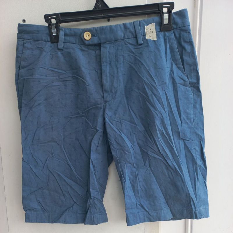 Celana pendek cowok brand hazzys