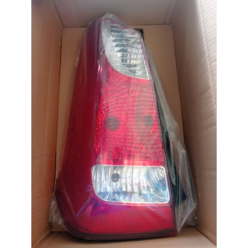 mika lampu belakang karimun wagon R SGP