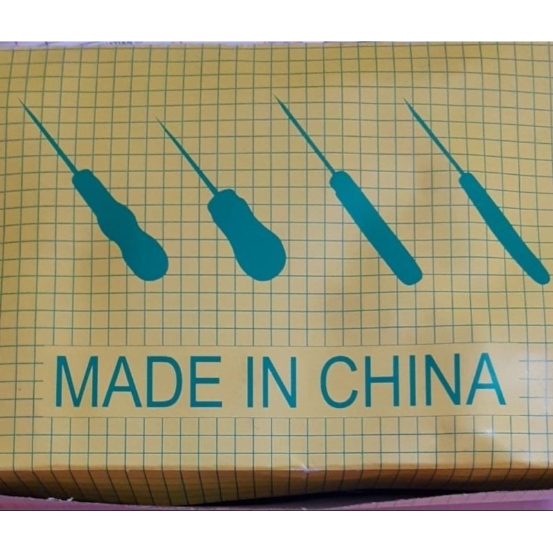 jarum sol sepatu / pembolong sepatu gagang kayu