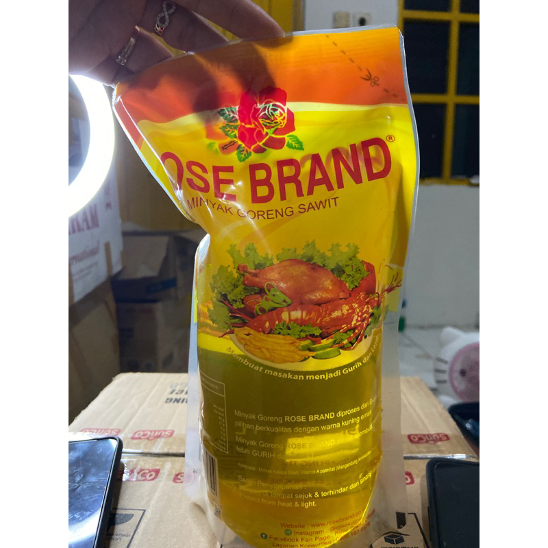 

1LITER Minyak goreng rosebrand