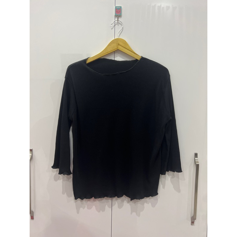 preloved sweater rajut daleman
