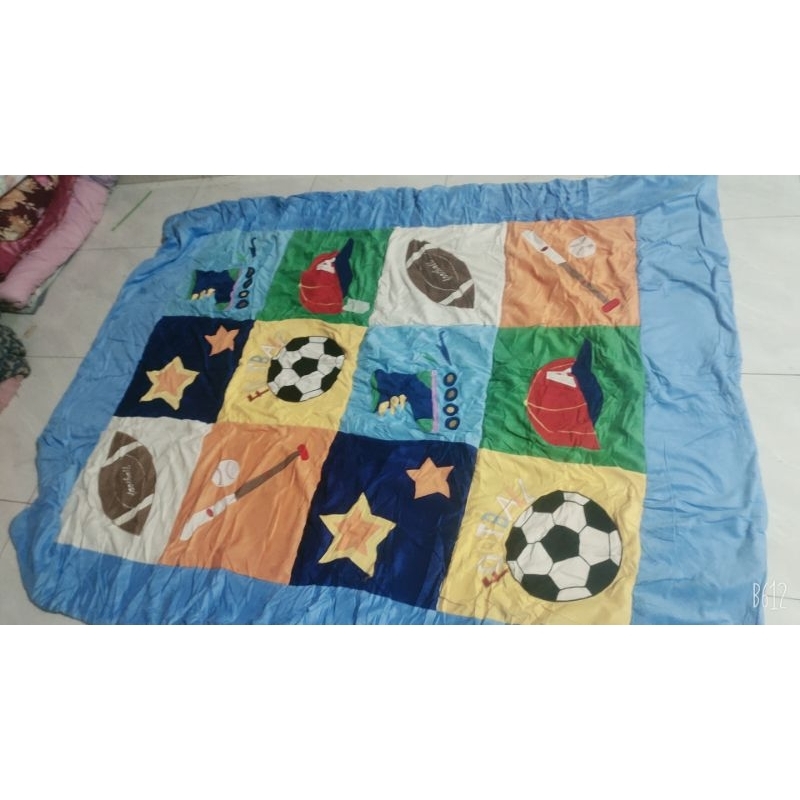 bed cover preloved karakter anak