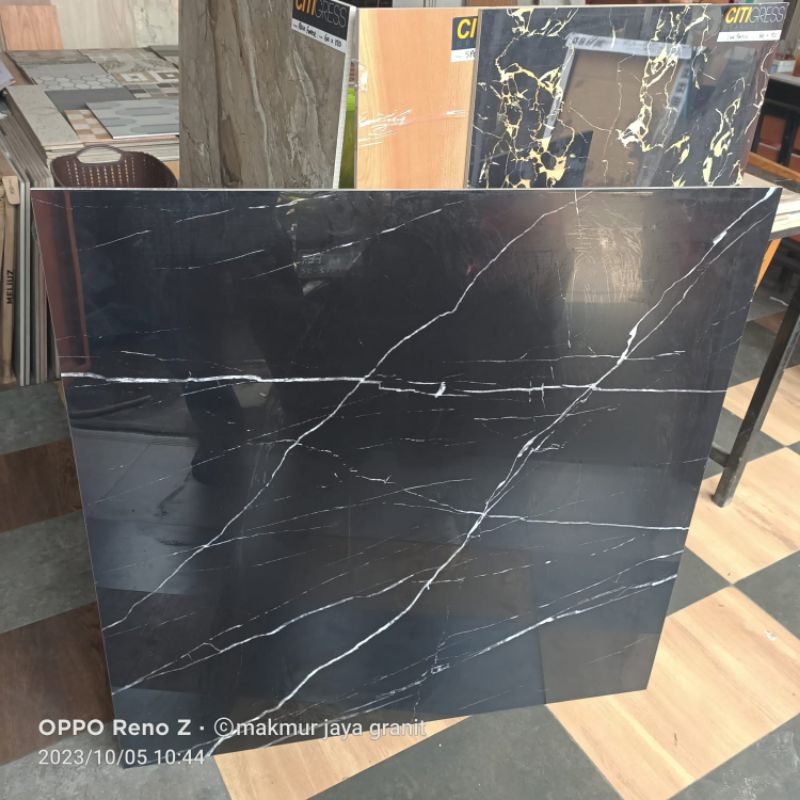 granit lantai 100x100 Valentino avoleon black