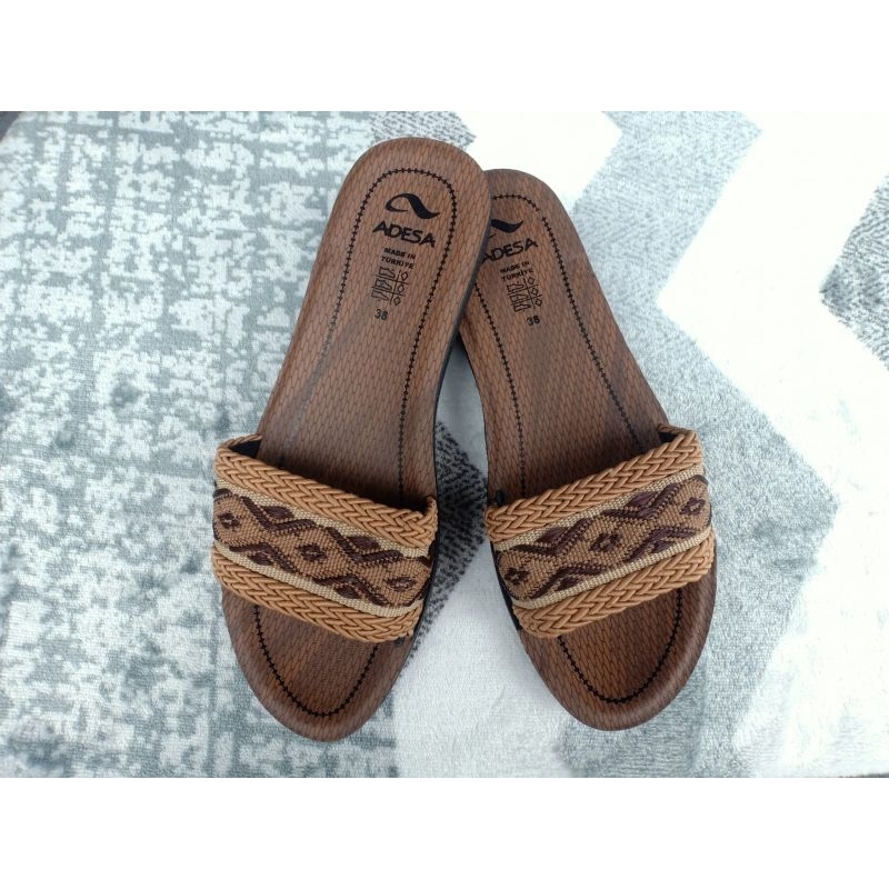 Sandal Adesa Ori Turki