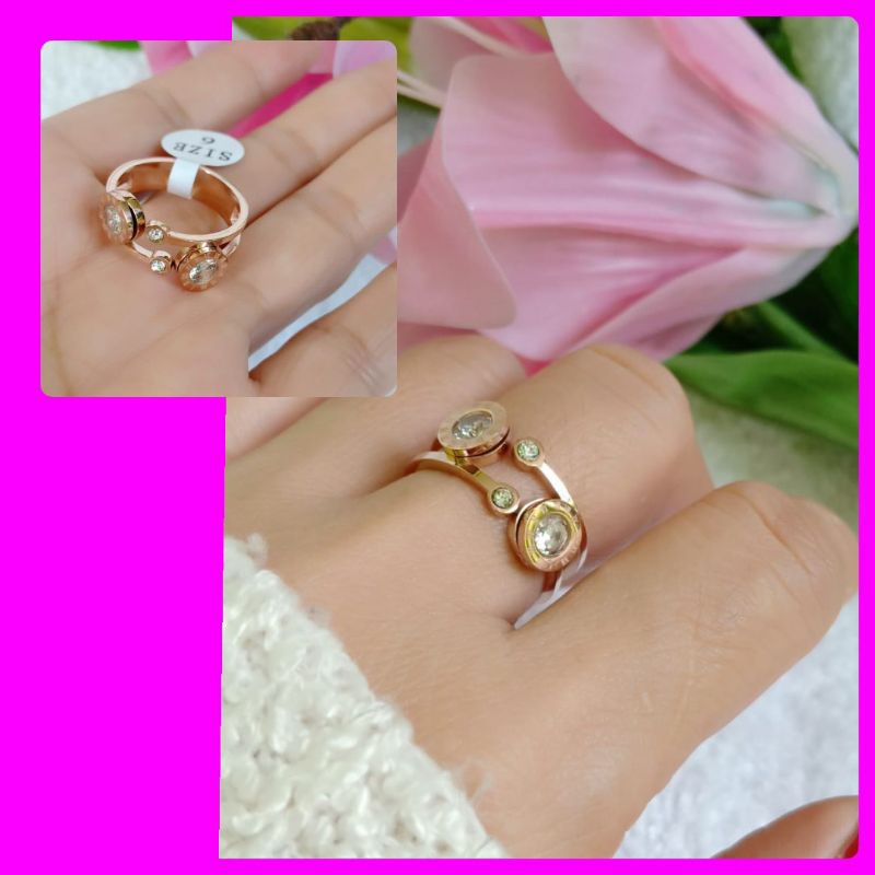 Cincin Titanium Wanita angka Romawi