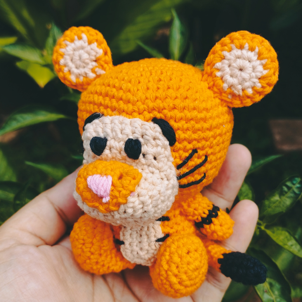 Boneka Rajut | Boneka Tigger - Winnie The Pooh | Boneka Tigger | Amigurumi | Crochet