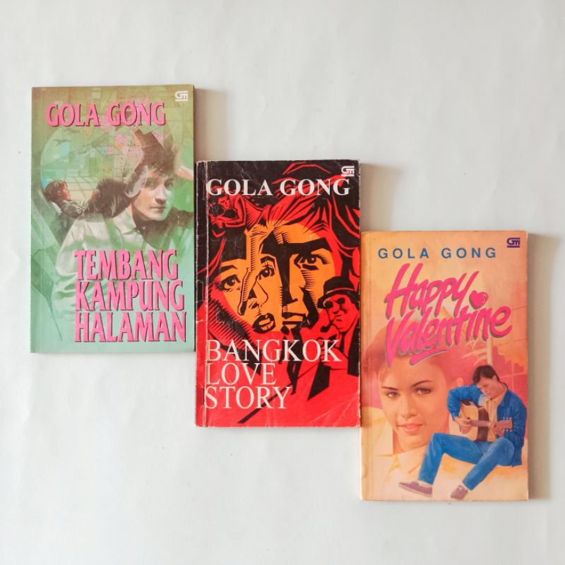 Novel Romansa karya Gola Gong