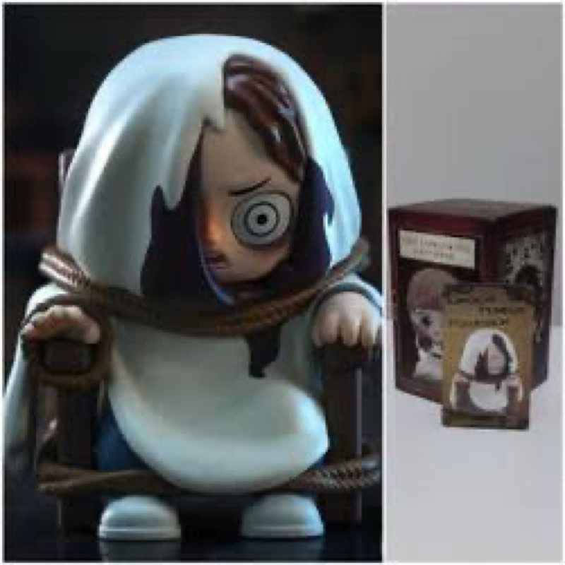 Popmart The Conjuring Universe Blindbox - Carolyn Perron Possession