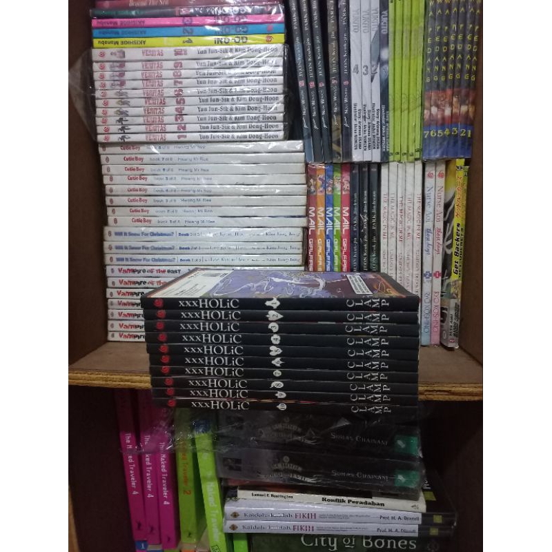 komik xxx holic 1-10