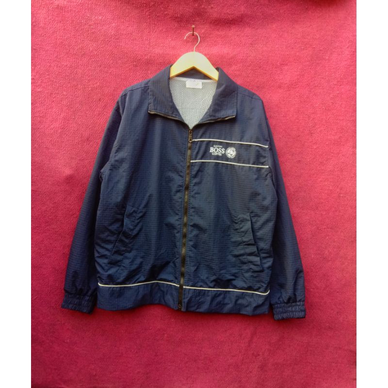 JAKET SUNTORY BOSS