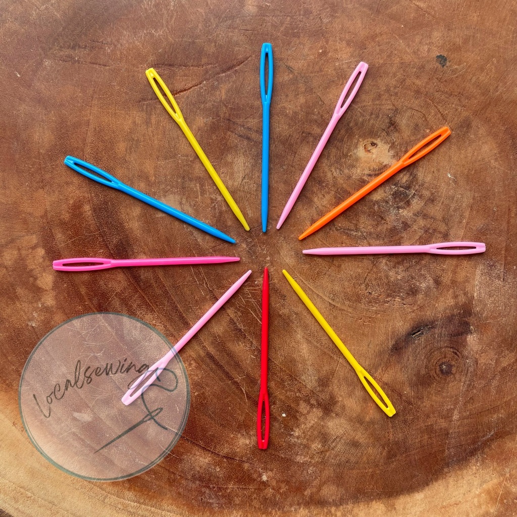 Jarum Rajut Plastik Tapestry 7cm / Jarum Rajut Anak / Jarum Rajut Tumpul Plastik / Jarum Rajut Mata 