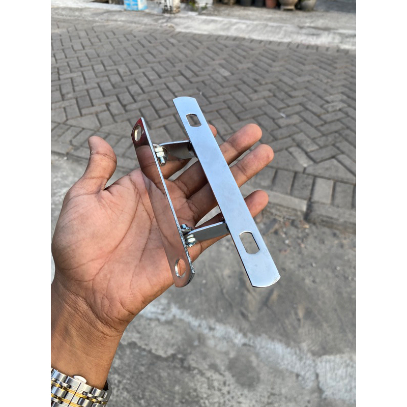 dudukan plat nomor depan gl mp tiger