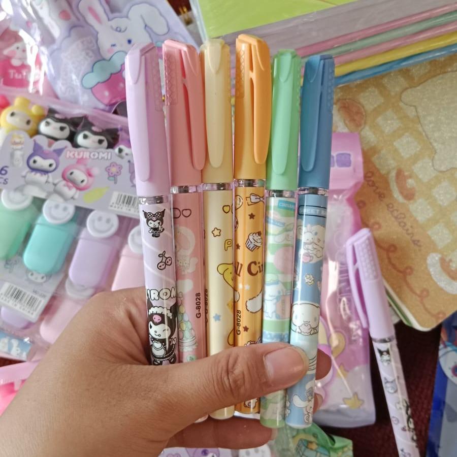 

PULPEN GEL KUROMI 6 MOTIF