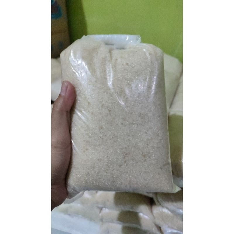 

Gula pasir 1kg