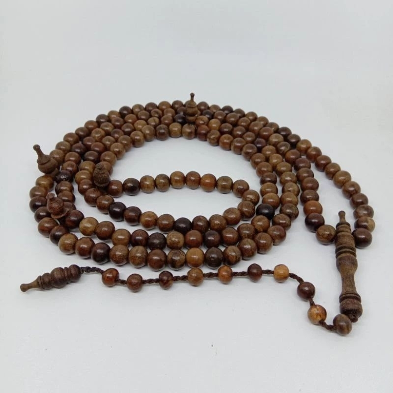 tasbih toriqoh 165 butir 8mm tasbih gaharu grade A++ tasbih gaharu wangi tasbih gaharu hitam tasbih 