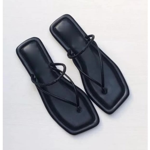 Sandal Wanita Jepit / Sandal Slop Wanita Empuk Kekinian Sandal Bantal Trendy