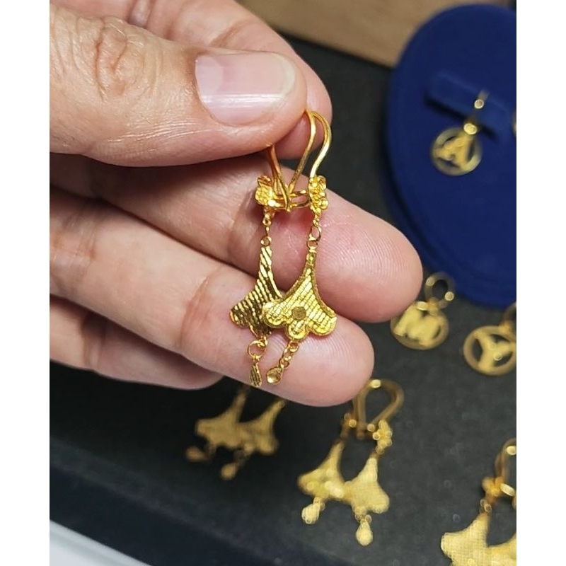 Anting bunga daun dewasa mas emas 24 asli, Kadar 91% 1/4 suku sk (1.65gr), 24k karat gram antingan gold leaf flower earrings
