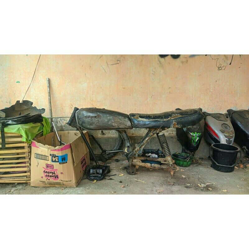 body set rangka gl 100