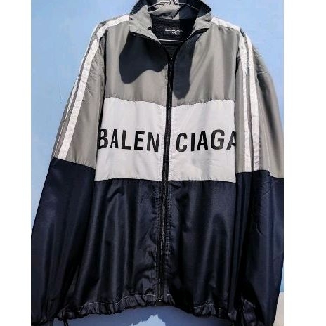 balenciaga windbreaker jaket parasut jaket track suit ( jacket ) bukan hoodie
